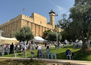 Tomb of Izaac and Rivkah Opens for Jewish Worshippers During Passover