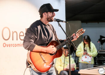 Idan Amedi’s Emotional Performance Honors Israel’s Fallen Heroes